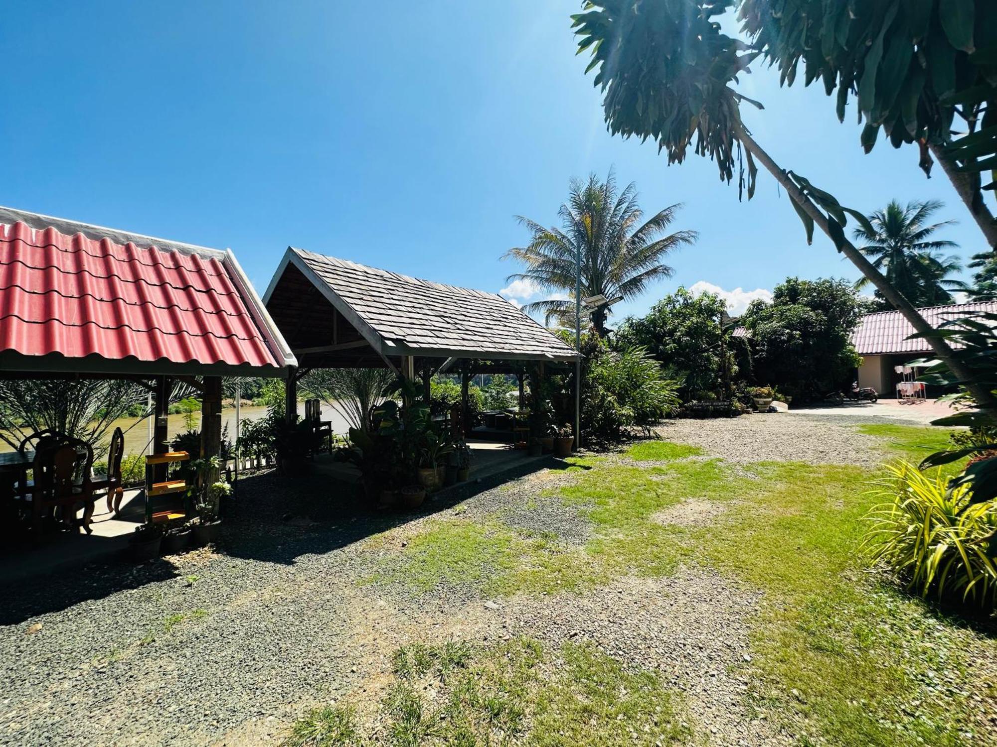 Kingkham Riverside Hotel Luang Prabang Bagian luar foto