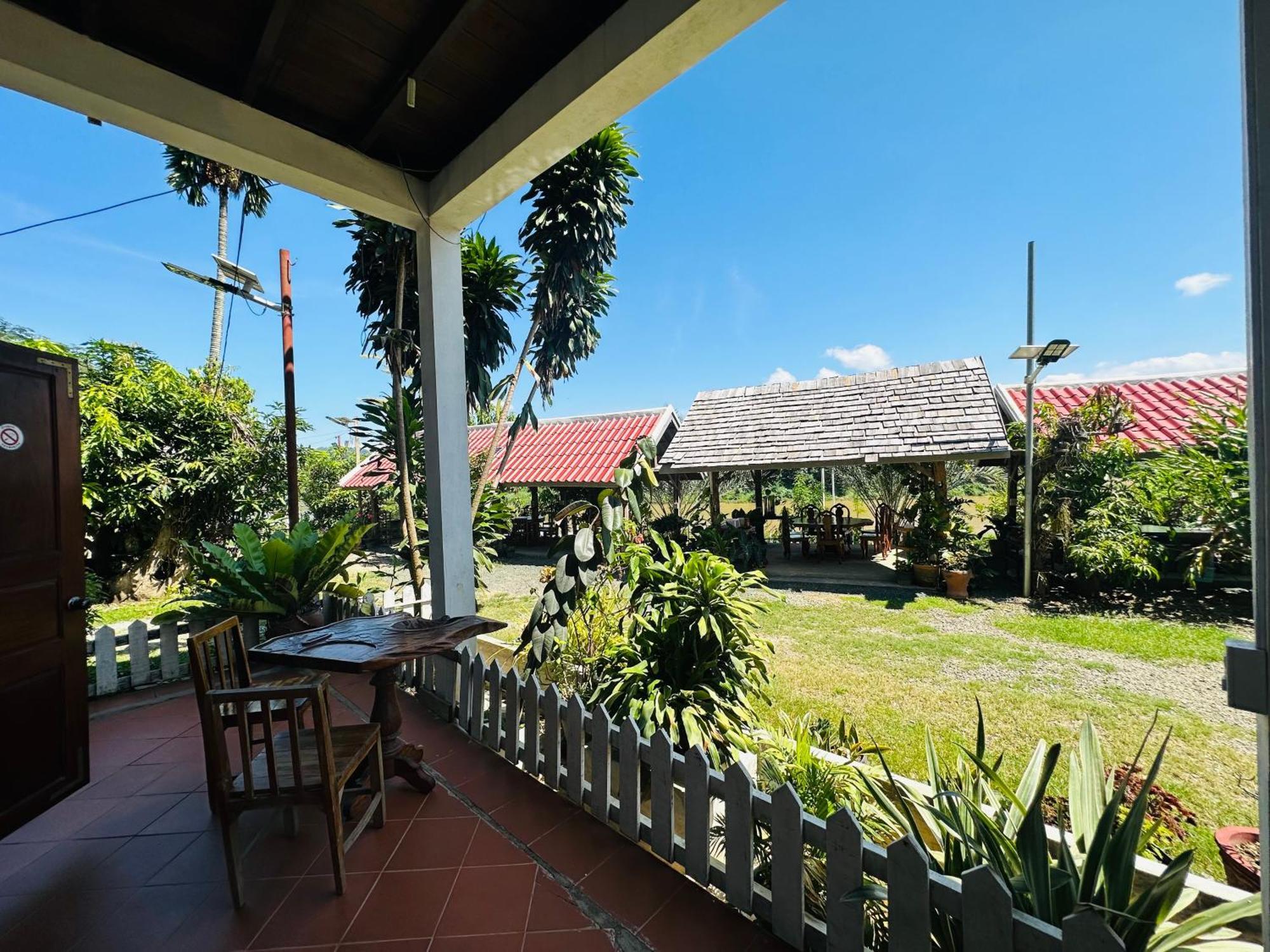 Kingkham Riverside Hotel Luang Prabang Bagian luar foto