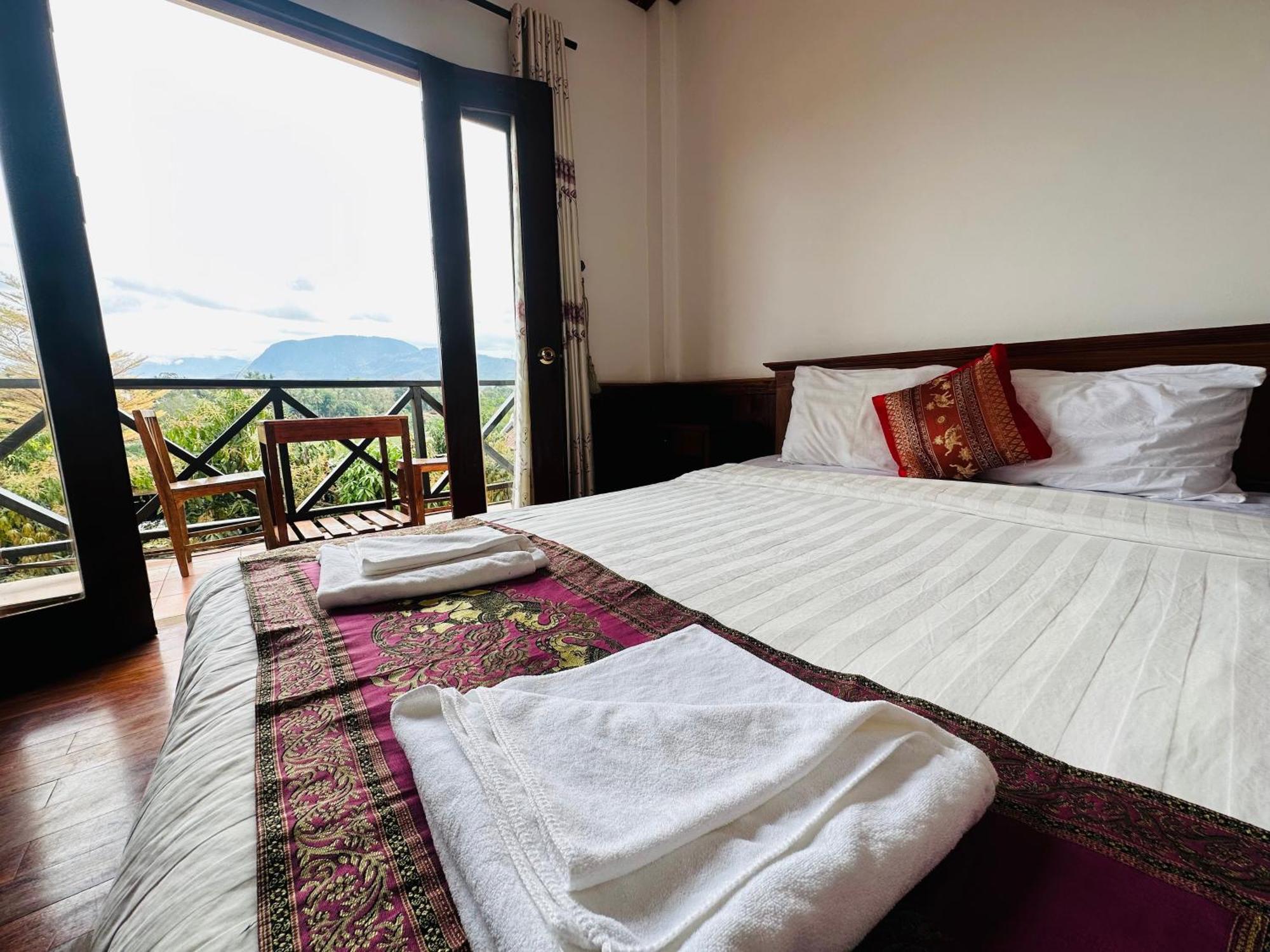 Kingkham Riverside Hotel Luang Prabang Bagian luar foto